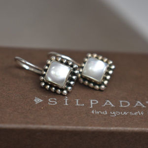 Silpada .925 W1394 Pearl Button Earrings